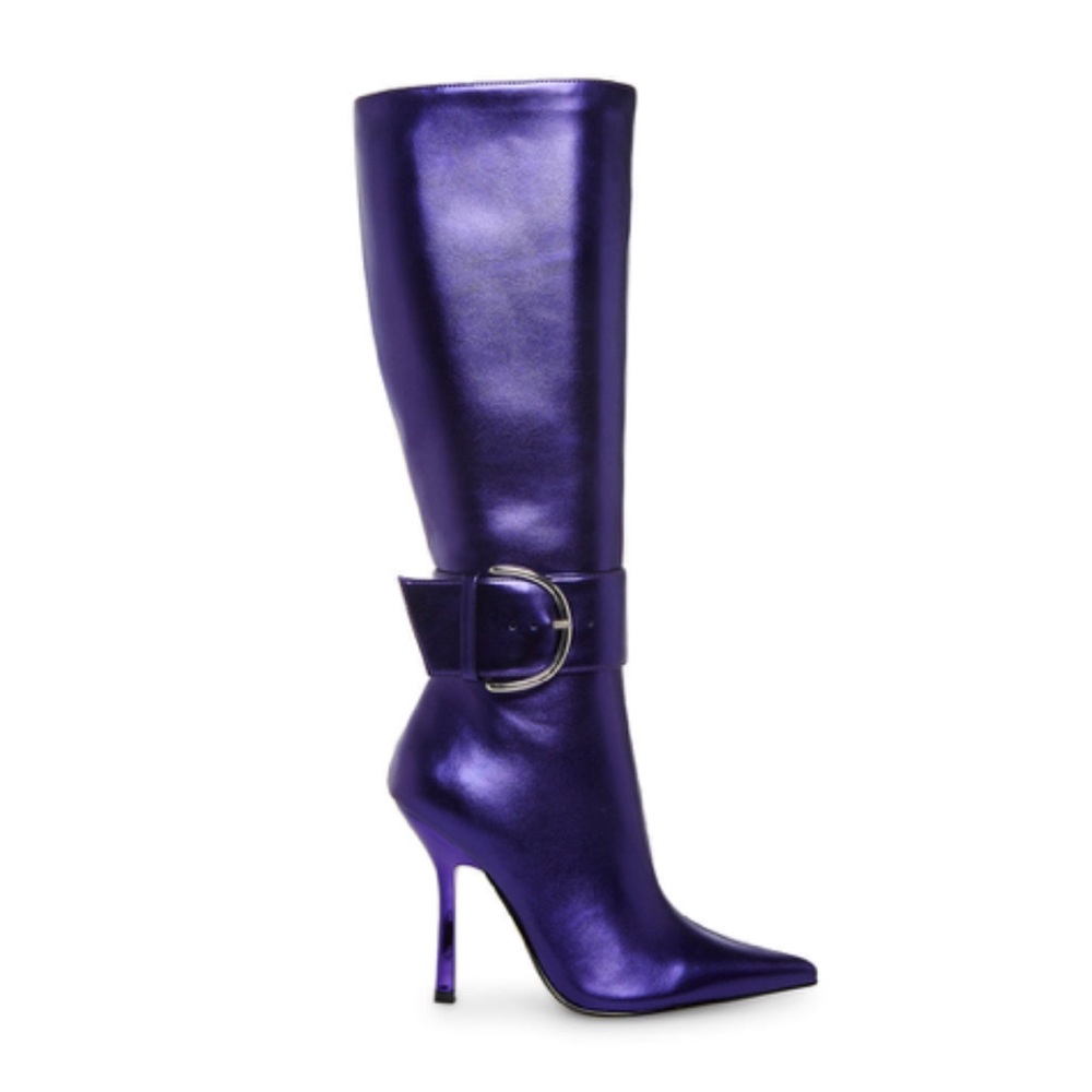 Steve Madden boots in size 11